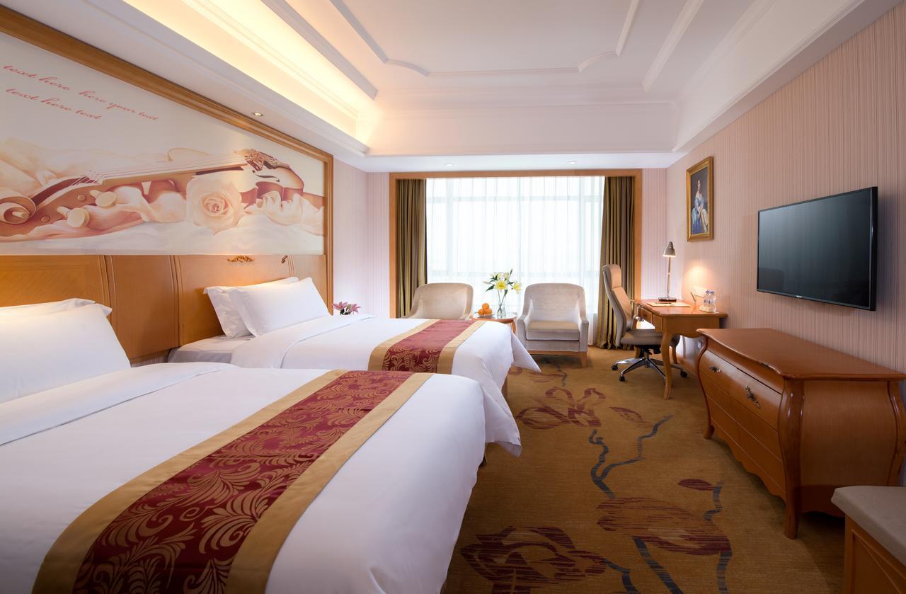 Vienna 3 Best Hotel Meilong Road شينزين المظهر الخارجي الصورة