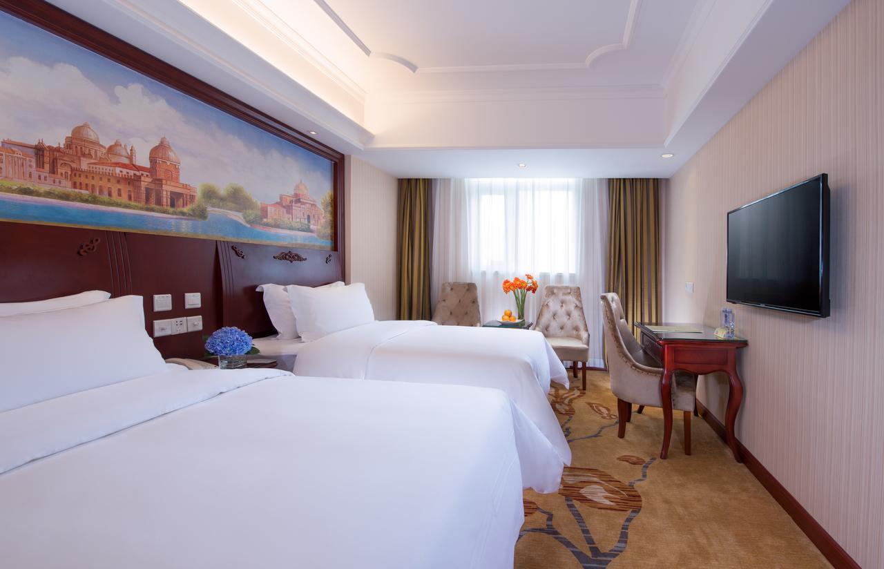 Vienna 3 Best Hotel Meilong Road شينزين المظهر الخارجي الصورة